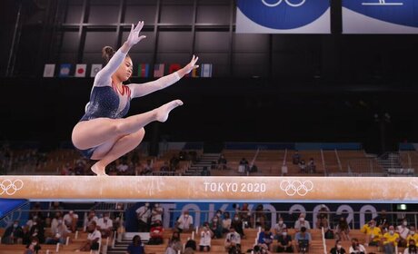 Suni Lee bonita estrella fotos