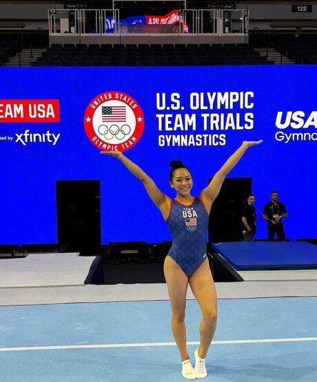 Suni Lee actrice pornographique des photos