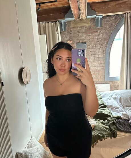 ASMR JADE star du porno érotique collection