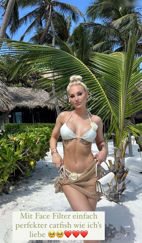 Giulie Hope Santana star du porno chaude galerie