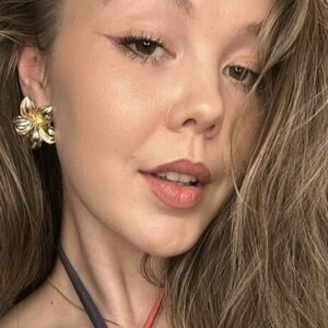 Ashell1209 high quality pornstar photo