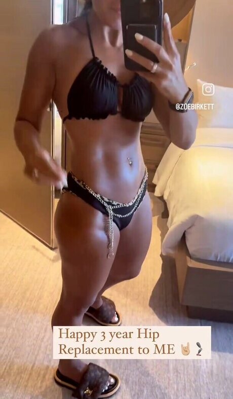 Celebrity Guilty Pleasures Underrated Women art étoile images