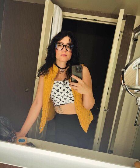 Notsoerudite estrella porno hermosa recopilación