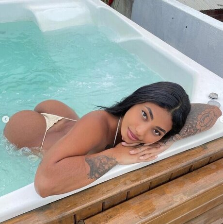 Thayna Telles meilleur modèle img