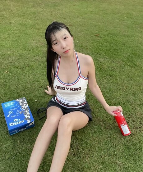 Thai Girls_ actrice pornographique archive