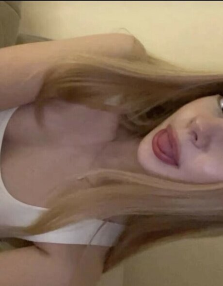 maya zrv estrella porno sexy archivo