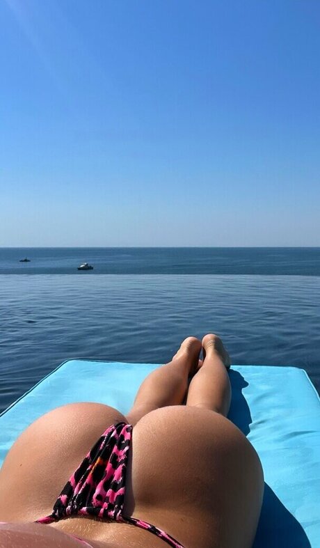 Irinavakarov modelo gratis fotos