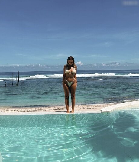 Mimi rasch modelo hd imágenes