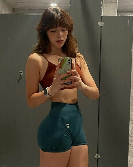 finseaa estrella sexy imágenes