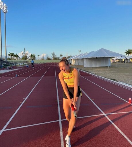 Gina L ckenkemper estrella caliente recopilación