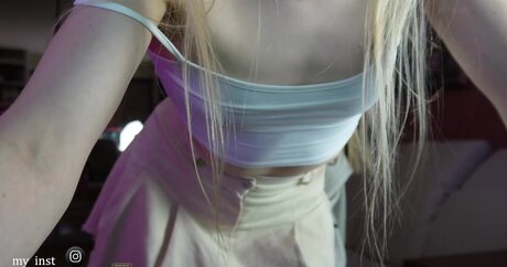 BestBlondiiecb modelo adulto imágenes