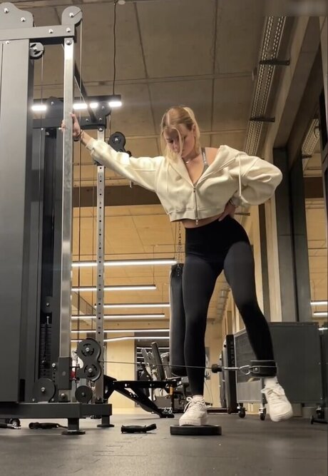 Vallixpauline modelo exclusivo imagen