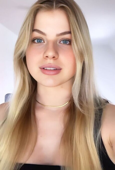 Vallixpauline modèle chaud galeries