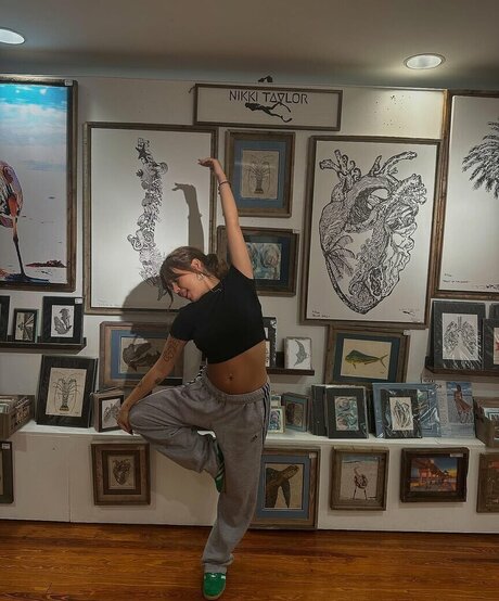 Sophie Michelle modelo desnuda fotos