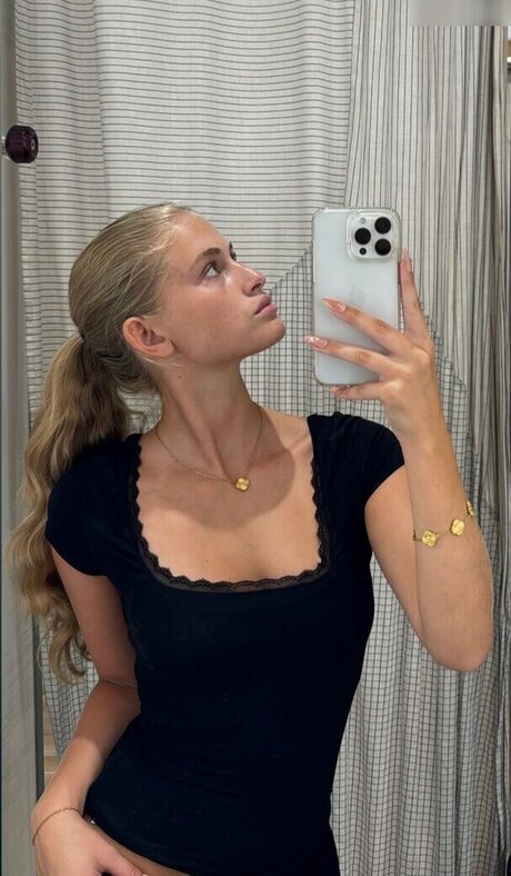 Zoe Kaeppele sexo estrella porno fotos