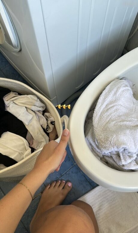 Zoe Kaeppele modèle exclusif des photos