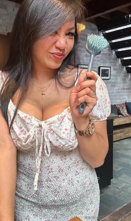 Emily Mai modelo sexual recopilación