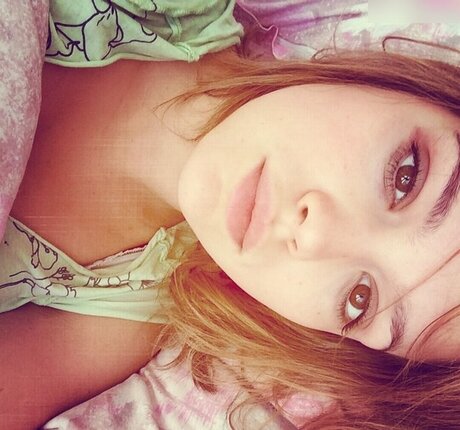 Emilia Sch le actriz exclusiva archivo