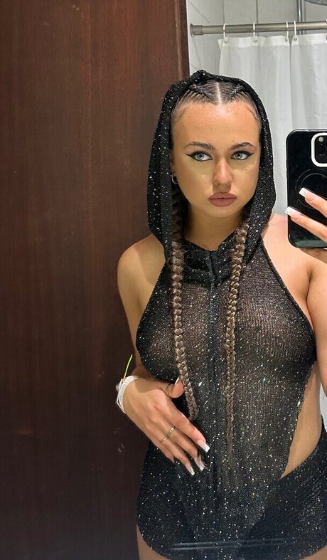 Olivia Alex estrella erótica fotos