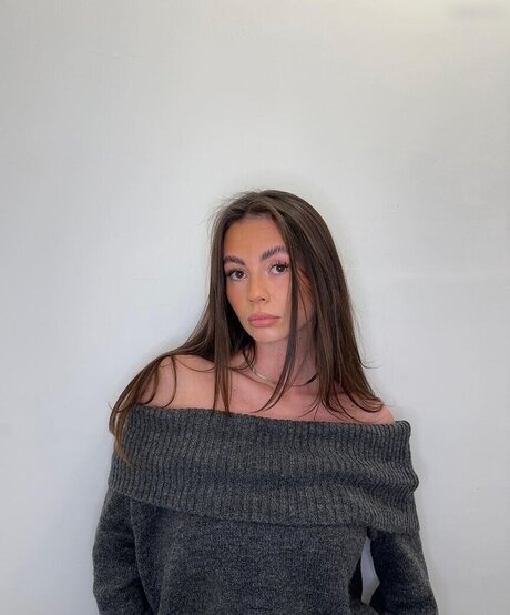 Celina Schacht modelo atractivo imagen