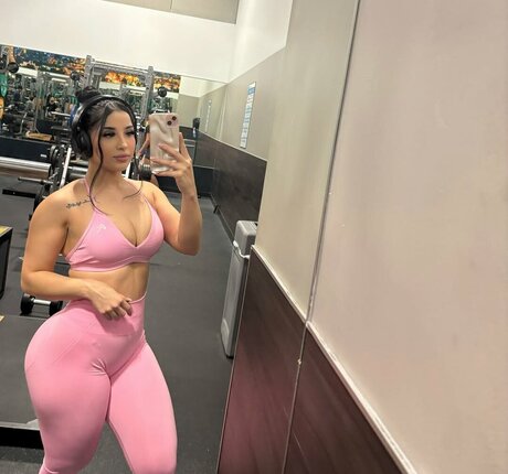 Karen Cantu belle actrice galerie