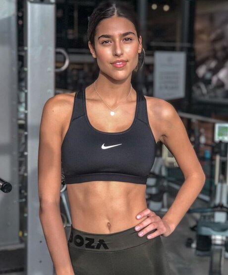 Joules117 modelo desnudo foto