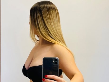Francisca model perfect photo
