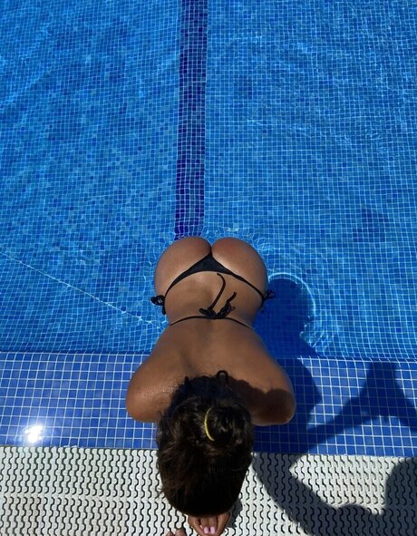 Alexandra Ianculescu nude pornstar archive