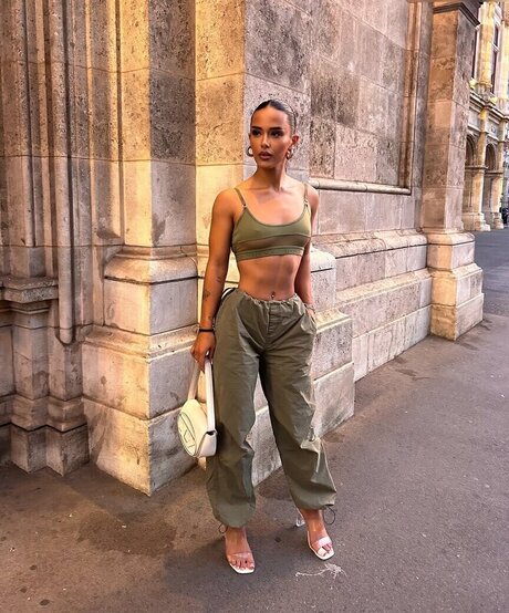 Prominent estrella pornografica galerías