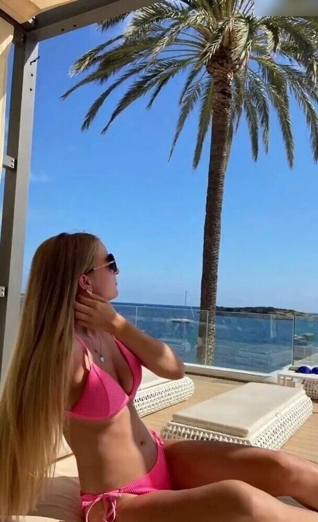 Prominent actrice img