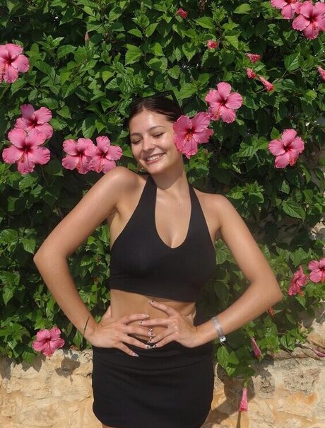 Videozeugs desnudos estrella porno imágenes