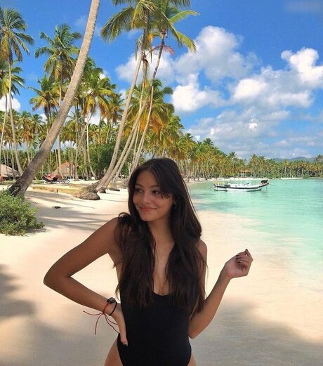 Videozeugs hermosa modelo galería