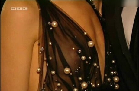 OOPS Deutsch buena actriz archivo