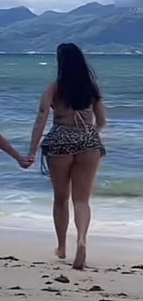 Lara tepper thumbnail