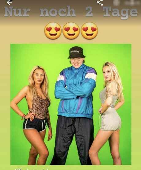 rubia desnuda onlyfans sexy agradable foto