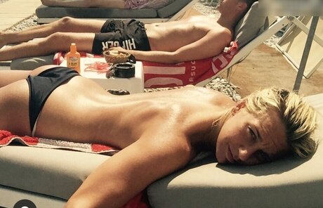 DFB Damen modèle érotique archive