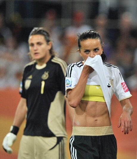 DFB Damen modelo hd archivo