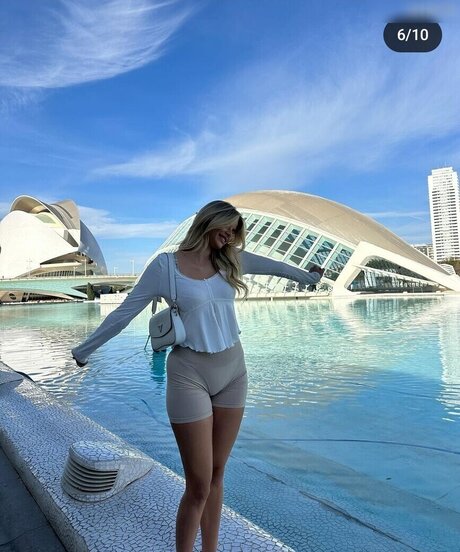 Larissa Neumann actrice archive