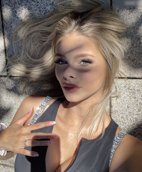 Larissa Neumann estrella hd fotos