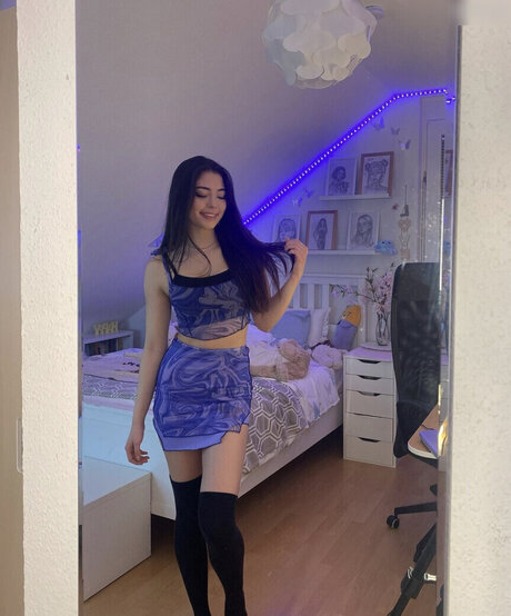 Dani Klieber actriz de alta calidad imágenes