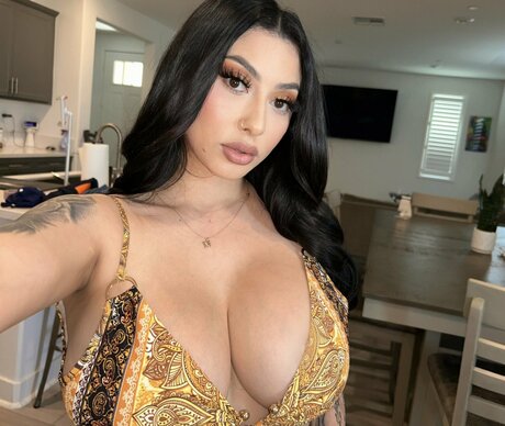 Nichole Pure pornstar pretty photo