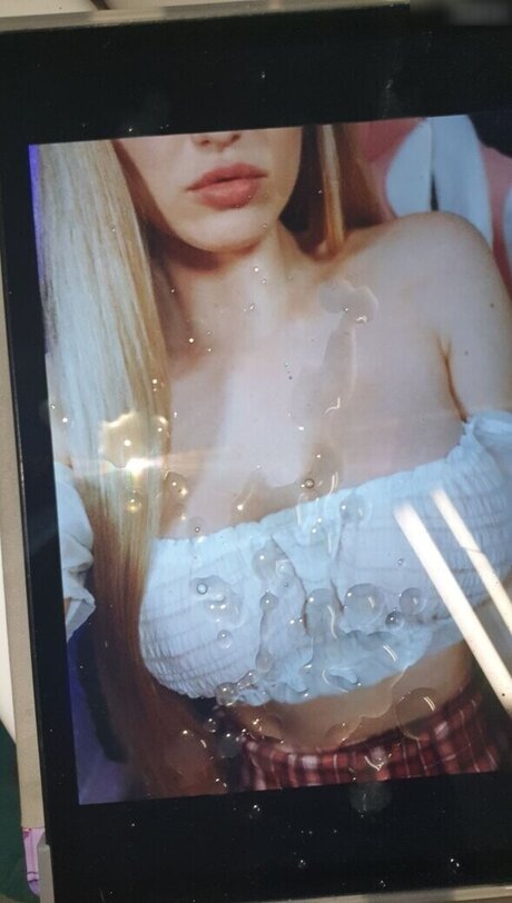 Cum Tributes estrella perfecta foto