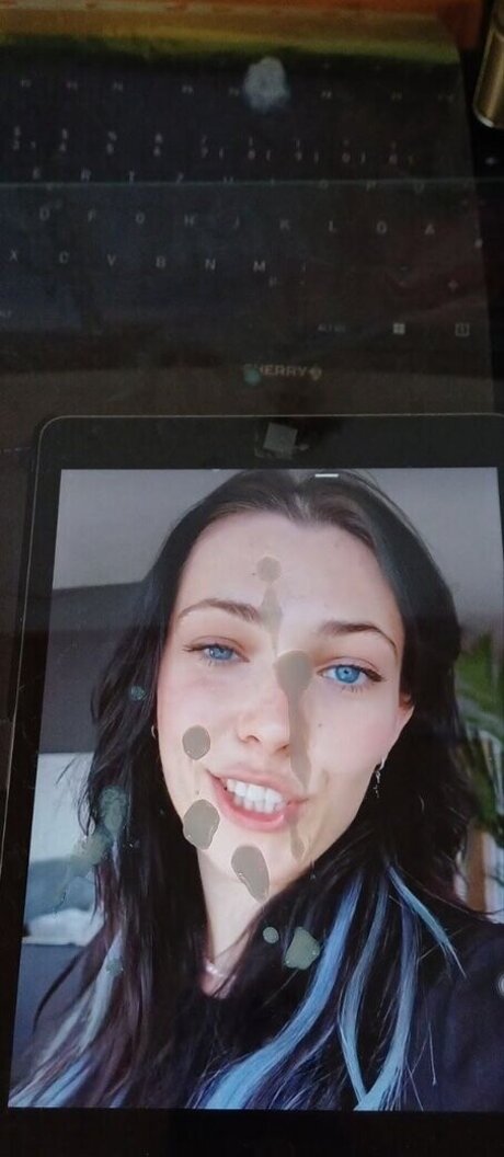 Cum Tributes étoile nue archive