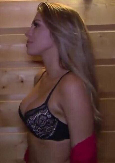Nathalie Bleicher Woth erotic pornstar pics
