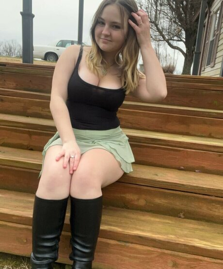 Itzgracierobbins exclusive actress picture