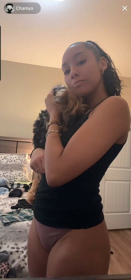 Chamya Johnson porn model img