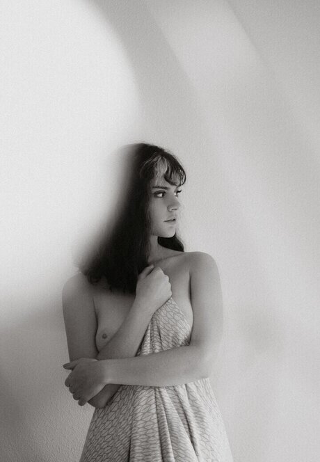 Emeline Faure star pornographique photo