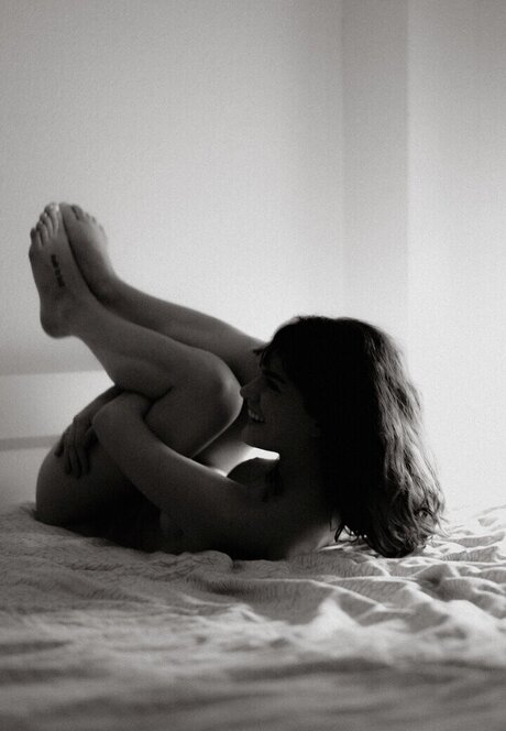 Emeline Faure linda estrella foto