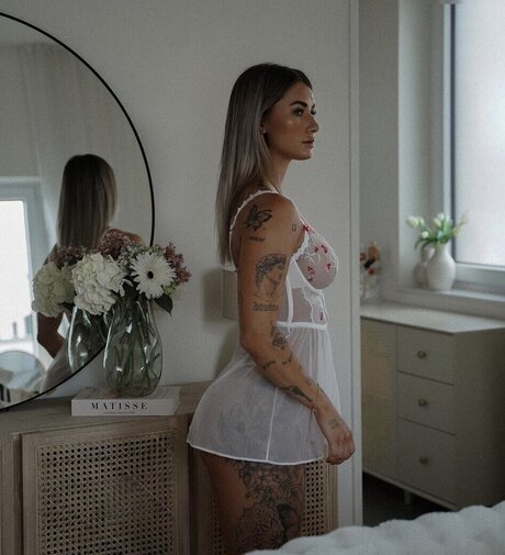 Lenaajoy étoile sympa des photos