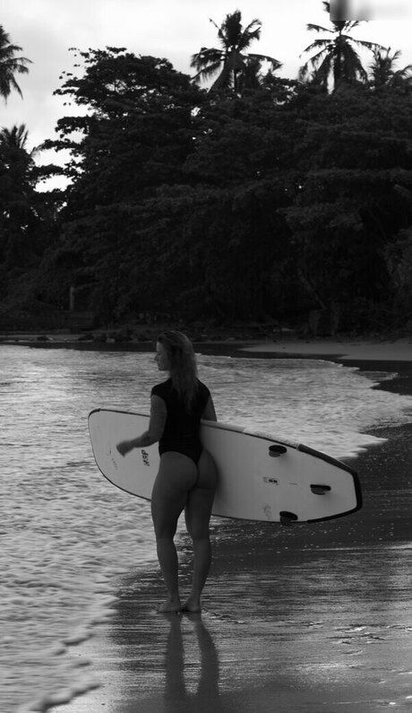 Lenaajoy sexe star du porno archive